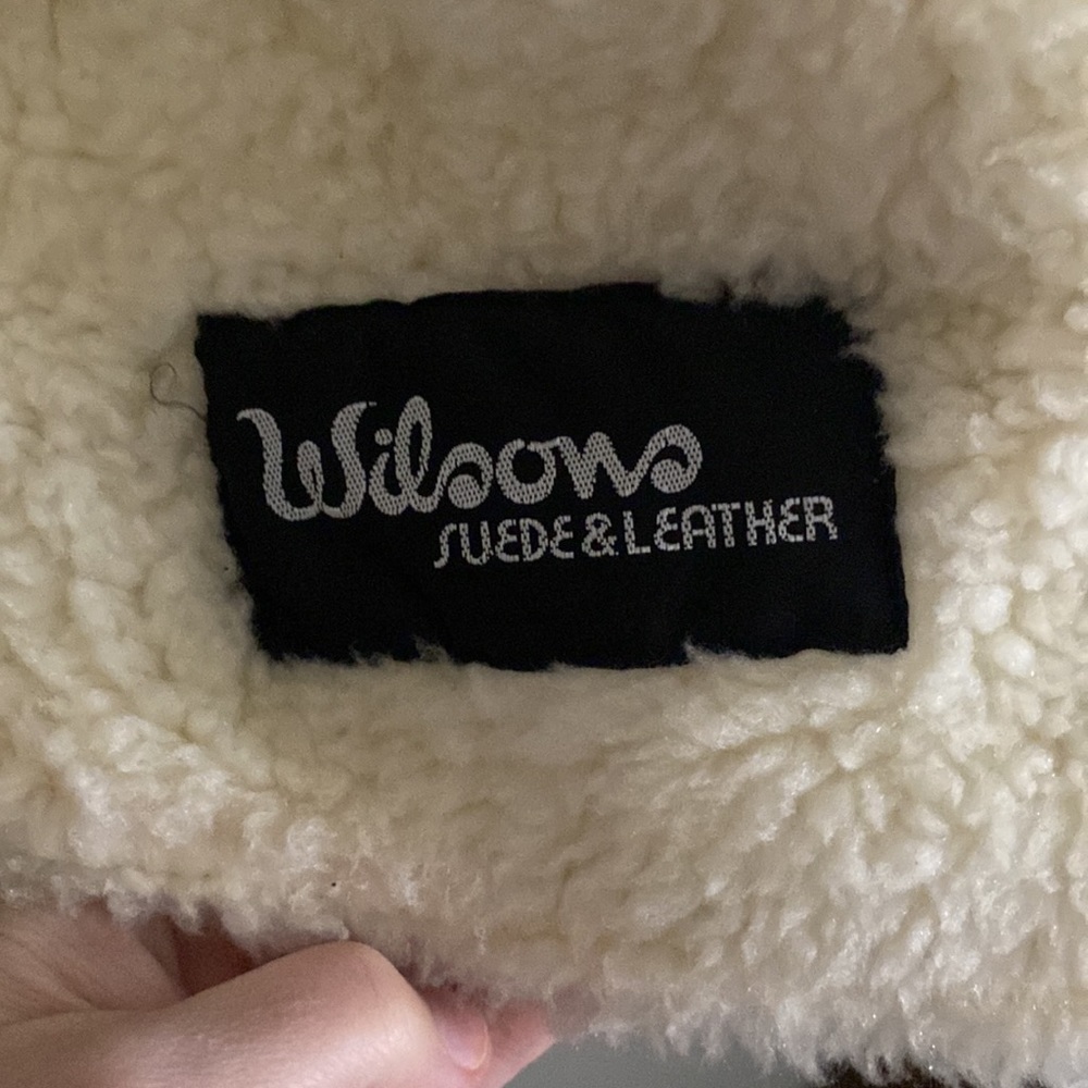 Vintage 70s vibe Wilson's leather suede sherpa lined western print vest - Picture 8 of 10